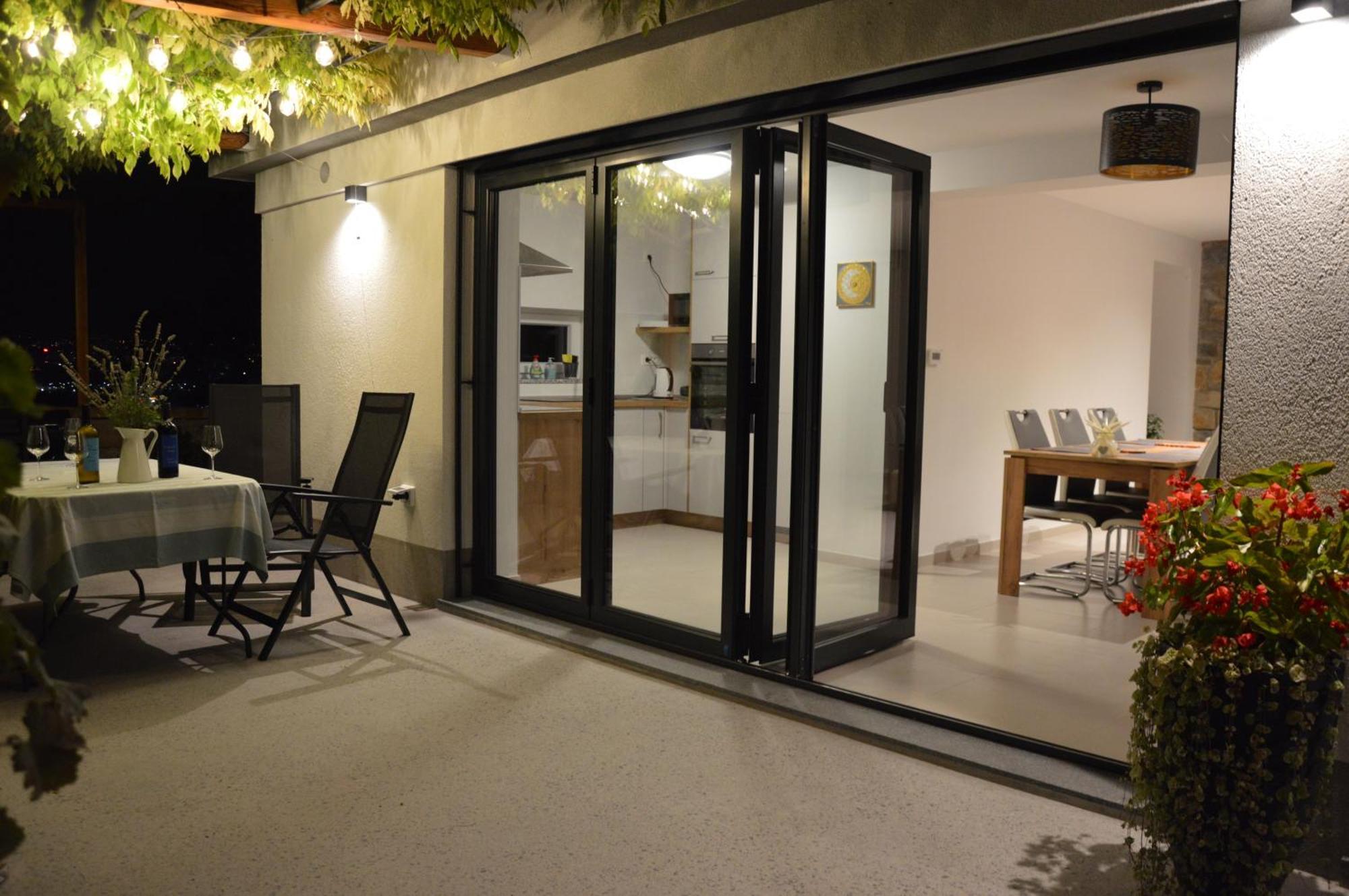 Casa Miranda - Family Comfort In A Quiet Area, Near The Sea, With Bbq And Free Parking Zgornje Skofije Exterior photo